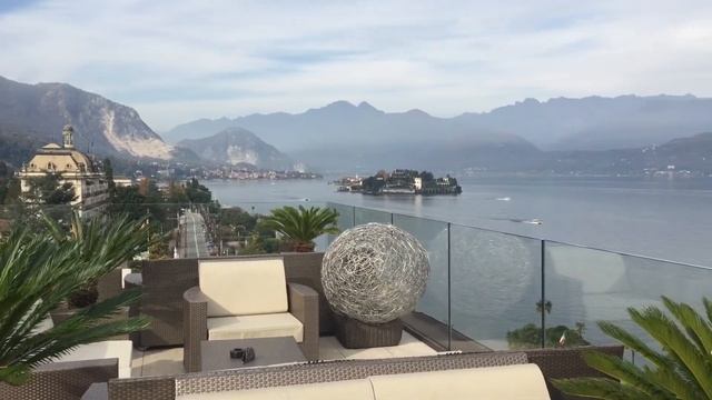 Sky Bar самое популярное место на озере Маджоре, Италия смотреть онлайн