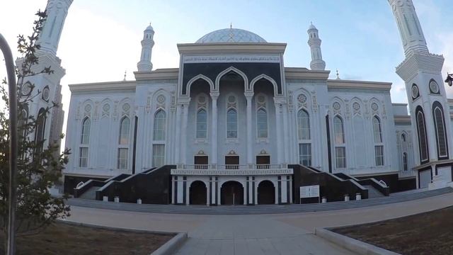 Мечети Нур-Султана (Астаны) - полёт архитектурной мысли, шедевры зодчества. Minarets Astana смотреть онлайн