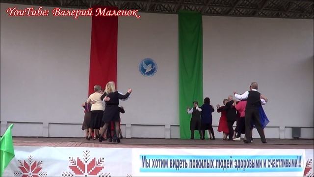 Наши танцоры на сцене танцуют медленный танец!!! смотреть онлайн