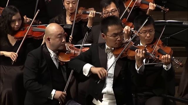 Tchaikovsky Russian Dance from the ballet Swan Lake смотреть онлайн