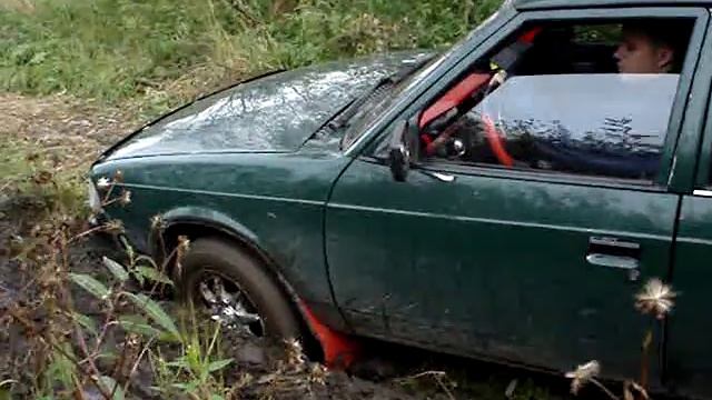 AZLK OPTIMIST смотреть онлайн