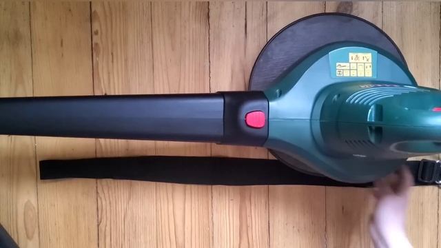 Садовый пылесос-воздуходув Bosch Universal Garden Tidy 3000 (06008B1001) смотреть онлайн