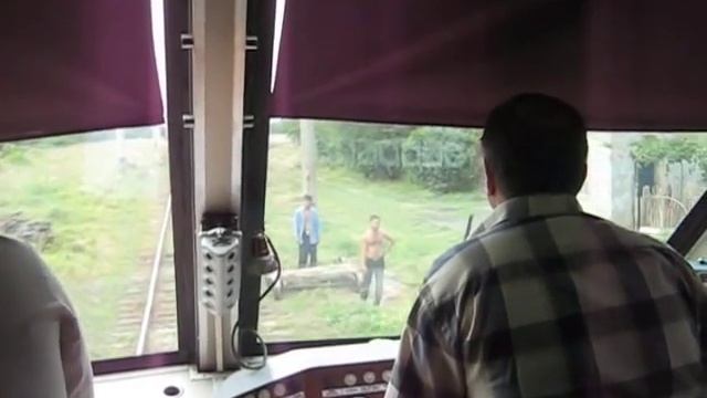 Train Tbilisi - Airport смотреть онлайн