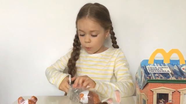 Тайная жизнь домашних животных Полная коллекция игрушек из Макдоналдс август-сентябрь 2016 смотреть онлайн