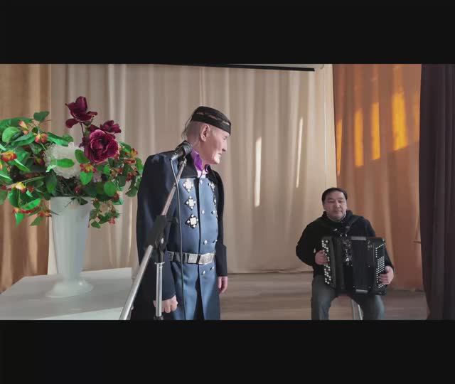 Василий Степанович Парников 
Республика Саха (Якутия) Усть-Алданский улус с.Борогонцы