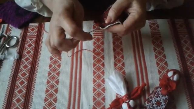 Как сделать куклу Мотанку - Подорожница своими руками - оберег в дорогу смотреть онлайн