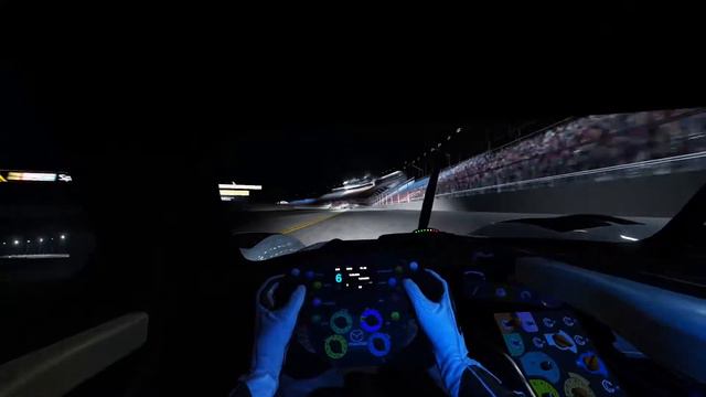 Daytona 24H - 2 Laps at Night смотреть онлайн