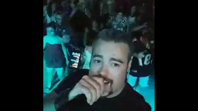 Home Remix Kevin McCoy Band смотреть онлайн