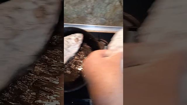 Жареный карась без костей, это просто и очень вкусно! Рецепт жареной рыбы Жареная рыба на сковород смотреть онлайн