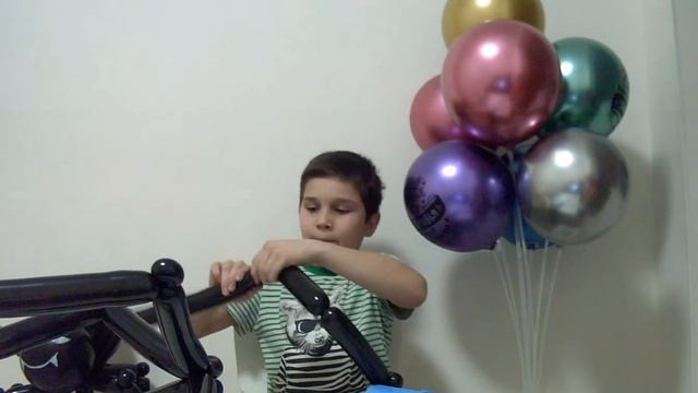 Как сделать паука из воздушных шаров. смотреть онлайн