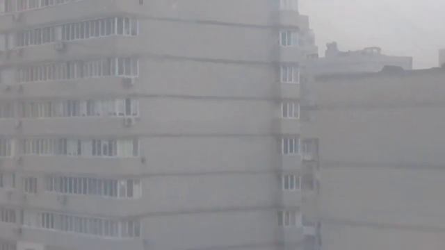 я не пошла в школу потому что вот такой сильный ветер Упало дерево смотреть онлайн