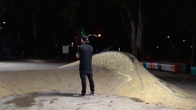 Прогулка с камерой. Адлер | Вечер | BMX смотреть онлайн