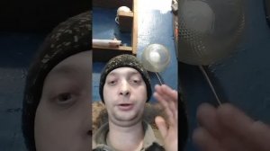 корова ? не даёт доить легается что делать