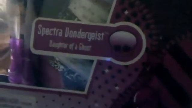 Monster High Spectra Vondergeist Doll Review смотреть онлайн