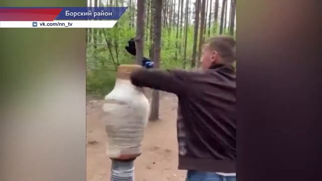 Новая воркаут- площадка из экологически чистых материалов появилась на Бору смотреть онлайн