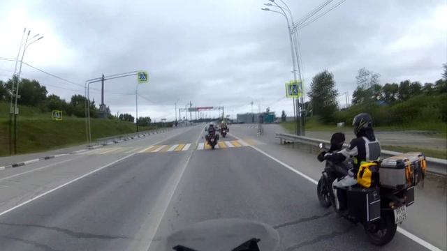 На мотоциклах. Куда? На Байкал. смотреть онлайн