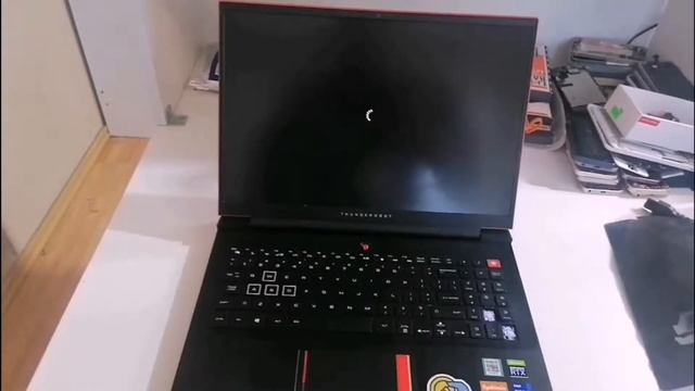 ThundeRobot ZERO 1070 i7-11800H