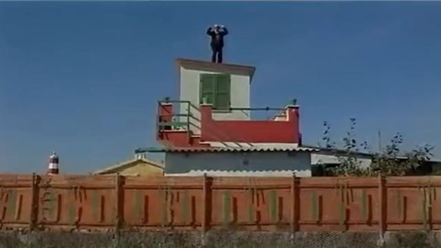 La Terra Vista Dalla Luna di Pier Paolo Pasolini, con Toto, Ninetto Davoli, Silvana Mangano 1966 смотреть онлайн