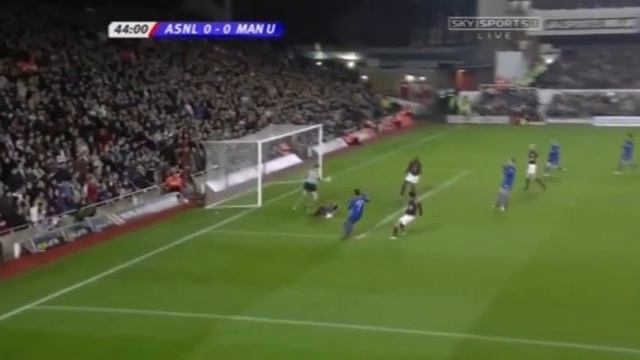 Cristiano Ronaldo Vs Arsenal Away (03/01/2006) смотреть онлайн