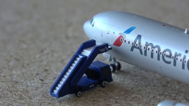 How to Build Yourself an Incredible Model Airport смотреть онлайн
