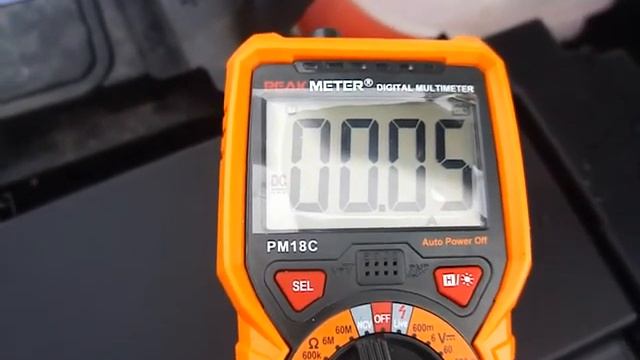 Разряд акума на Опель Астре 2008 года