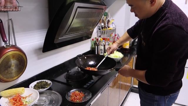 小杜想租个店面开店，胖哥传授生意经验，受益匪浅~【小杜生活日记】 смотреть онлайн