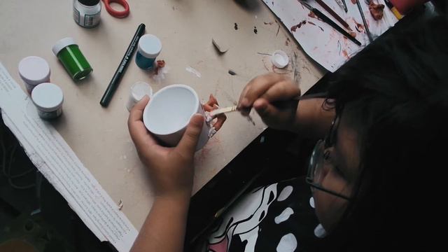 DIY Home Decor | Painting Plant Pots смотреть онлайн