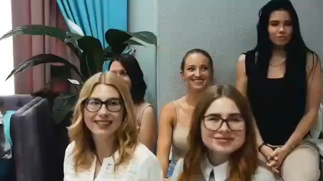 Фуршет на 30 гостей.