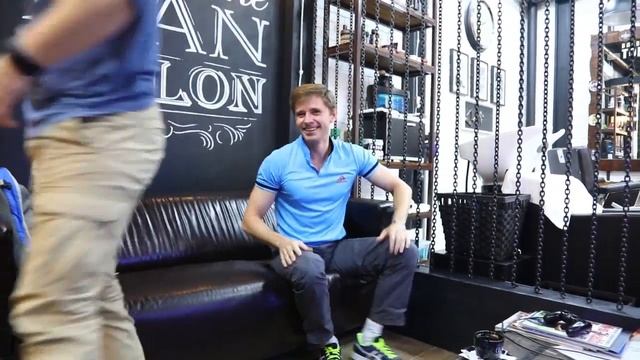 TOPGUN Barbershop | Профессия  администратор барбершопа