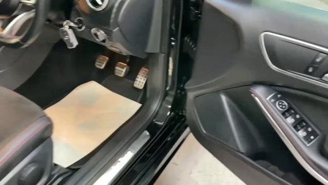 MERCEDES-BENZ A-CLASS 1.5 A 180 D AMG LINE EXECUTIVE 5d 107 BHP смотреть онлайн