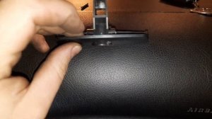 Ремонт ручки бардачка Passat B5