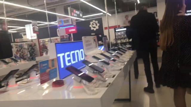 Matvey A6 путешествует по 5 Элементу в Dana Mall смотреть онлайн