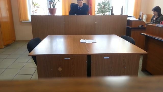 Человек в суде "рф"(1) смотреть онлайн