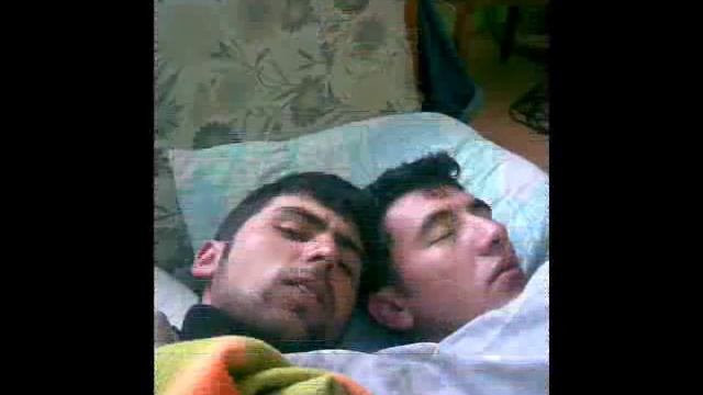 Mc Musa & Gülşah - Çek Git смотреть онлайн