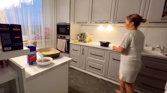 Закрутки: ПОМИДОРЫ ПО КОРЕЙСКИ/ Купили очень дёшево овощи/ будни многодетной мамы смотреть онлайн