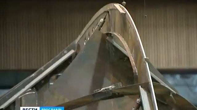 На ЯСЗ приступили к постройке катера ледового класса смотреть онлайн