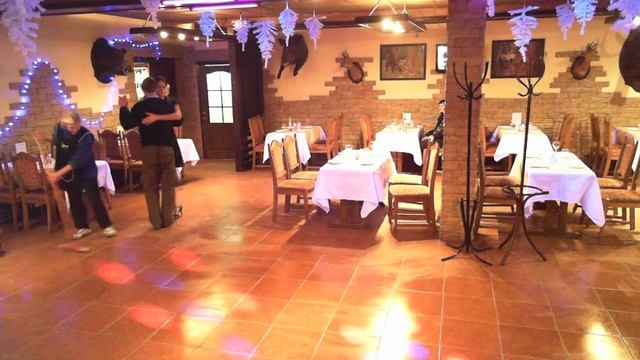 Танго со шваброй в "Лисье Норе" смотреть онлайн