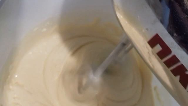 Пирог сливовый ! Вкусно и быстро! И 100 раз сказала " мои дорогие"! ? смотреть онлайн