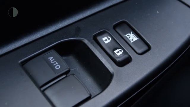 Toyota Yaris 1.3 Aspiration Automaat | Cruise control | Bluetooth | Parkeercamera | смотреть онлайн