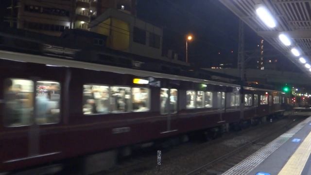 Extra Footage: Hankyu 5000 Series - Departing from Juso Station (Kobe Main Line) 阪急電鉄5000系 神戸本線 смотреть онлайн