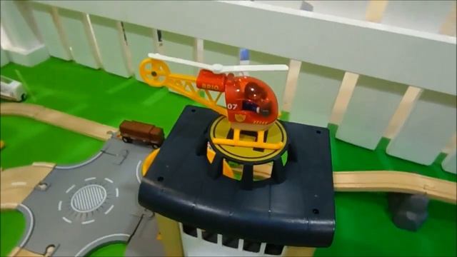 Играем в деревянный городок смотреть онлайн