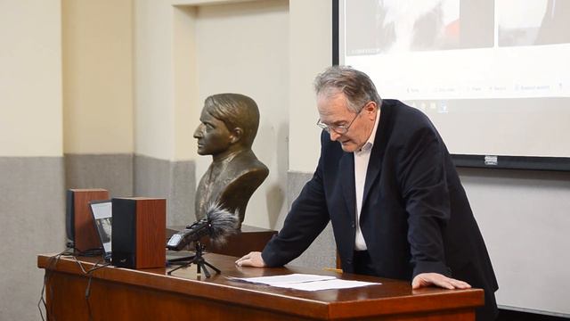 Ко са градом не трпи, нек са градом и не расте (Владимир Симич) смотреть онлайн