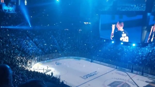 Imagine Dragons live - Whatever It Takes at the 2018 Stanley Cup Finals - Game Two смотреть онлайн