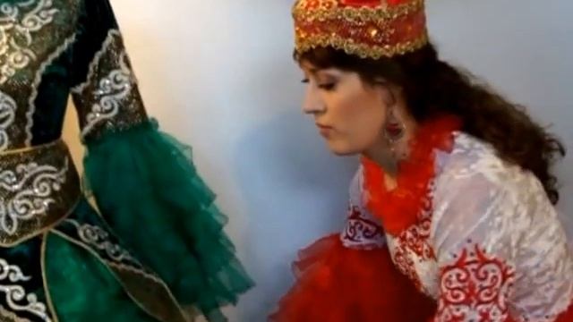 Нарядные казахские платья для конкурсов, пошив казахской одежды @richton_art_01 richton.a@gmail.co смотреть онлайн