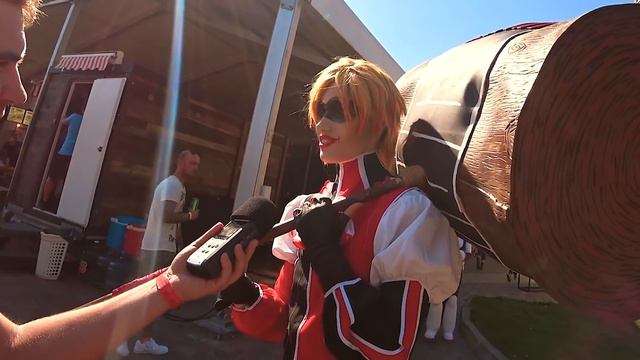 ЗАЧЕМ ОНИ ДЕЛАЮТ КОСПЛЕЙ? | РЕПОРТАЖ COMIC CON UKRAINE 2018