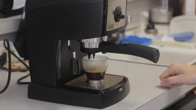 Coffee for breakfast смотреть онлайн