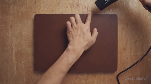 Following your advice - dbrand Leather Skin for MacBook Pro (M1 Max 16) | ASMR смотреть онлайн