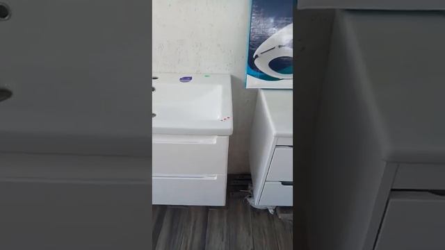 Тумба 80см в ванную комнату подвесная смотреть онлайн