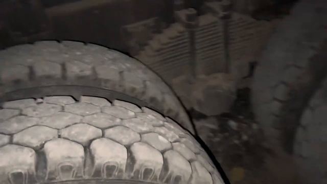 КУПИЛ КРАСКУ НА КАБИНУ. ВЕЧЕРНЯЯ ПОГРУЗКА смотреть онлайн