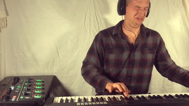 Speed Funk-Insanely Fast Keyboard Solo/Live Loop смотреть онлайн